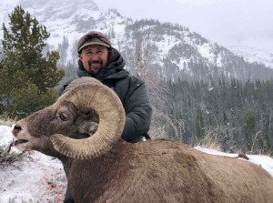 Dustin Child Big Game Hunting Outfitter in Wyoming